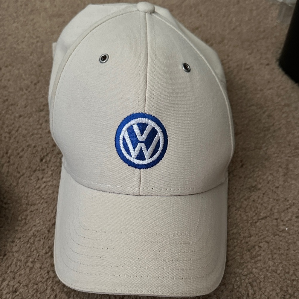 Volkswagen beige Baseball Cap